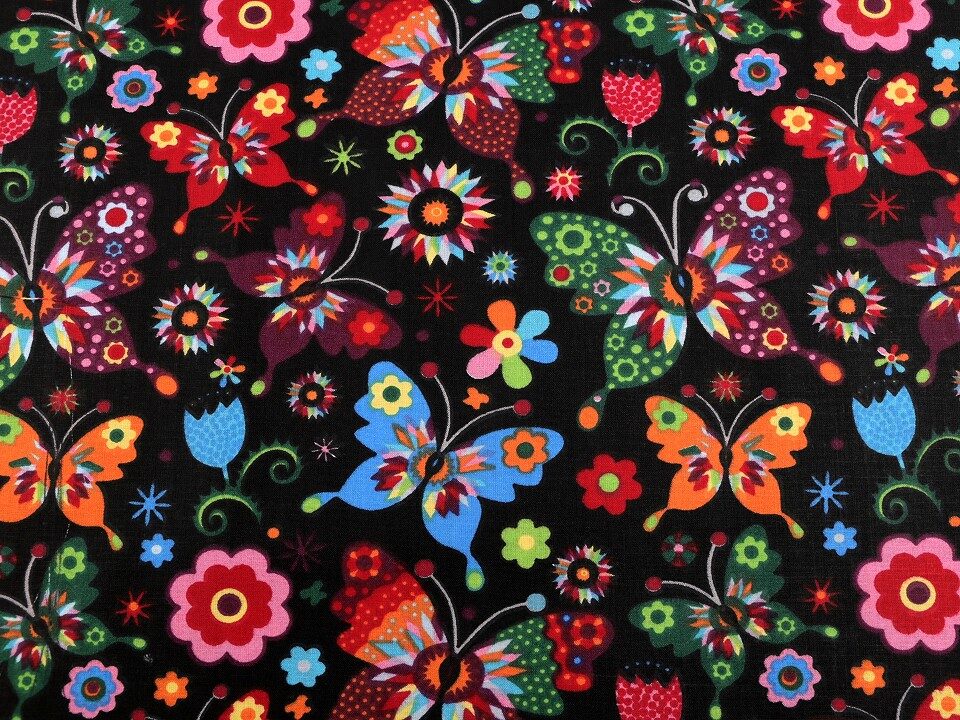 Cotton Fabric Butterflies and Flowers 160 cm x 10 m