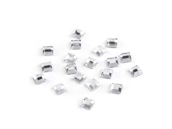 Uzgludināmi karstā fiksācija rhinestones kvadrātveida taisni griezti 4x4 mm (uz vietas)