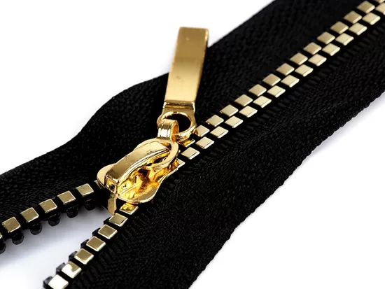 Plastmasas rāvējslēdzējs Nr. 5 80 cm kvadrātveida zobrati (uz vietas)