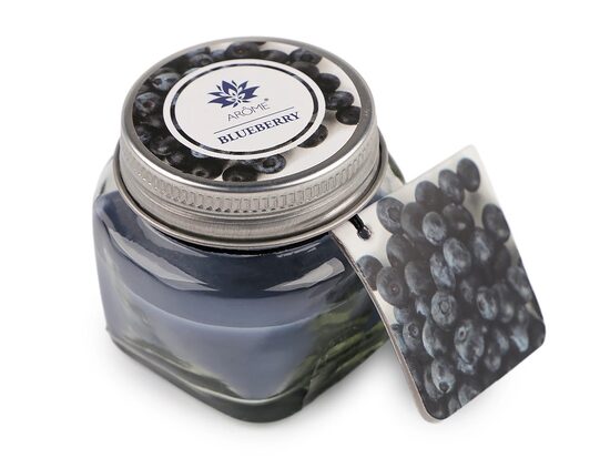 Aromātiskā svece stikla burciņā ar vārda plāksnīti 28 g MELLENES (Uz vietas)