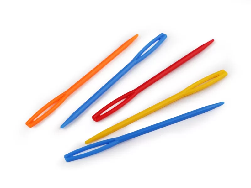 Plastmasas adatas Plastic Needle length 7 cm blunt (uz vietas)