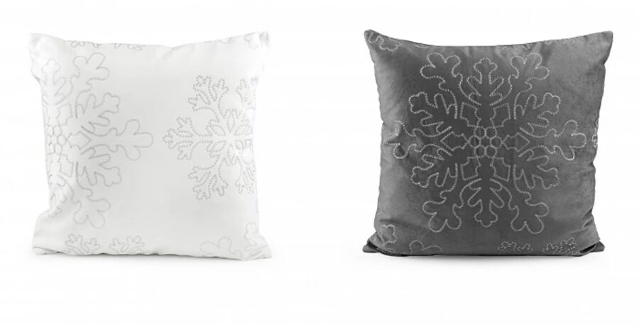 Samta spilvens / Spilvendrāna, izšūtas sniegpārslas 44x44cm