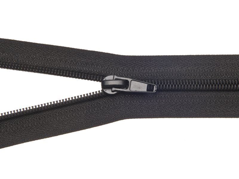 Poliestera rāvējslēdzējs #3 18 cm melns 100 gab.