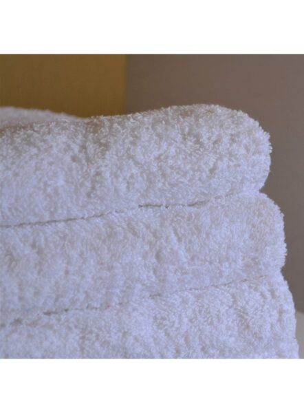 Towel 70x140cm white